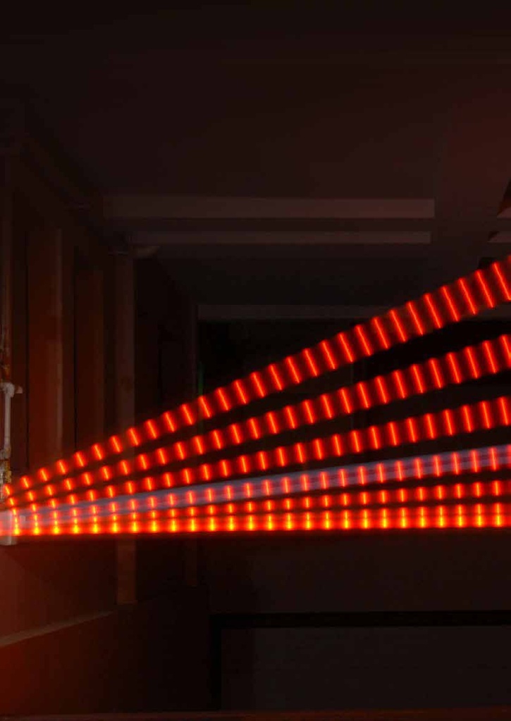 Bande de LED de 4m avec câble de raccordement pour lisses
