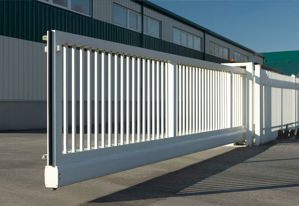Portail autoportant ORNPORTEN 12000x2000 RAL 9005